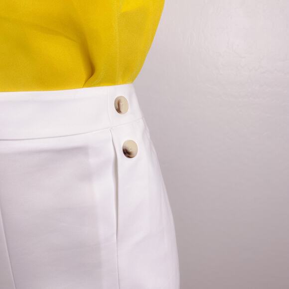 Vince Camuto Plus Size Double Weave Button Front Shorts Ivory size 24W NWT - Picture 5 of 9